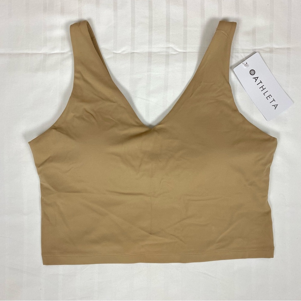 Athleta Transcend V-Neck Crop Sports Bra A-C Tan Color Size XL NWT